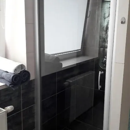 U Przyjaciol Rum i privatbostad Rewa